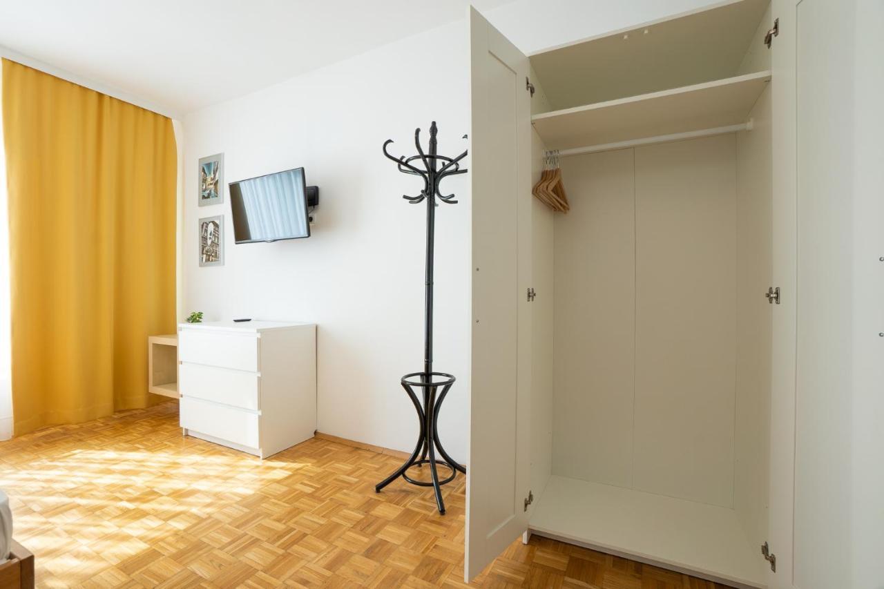 Central Living - Stephansdom Apartments Вена Экстерьер фото